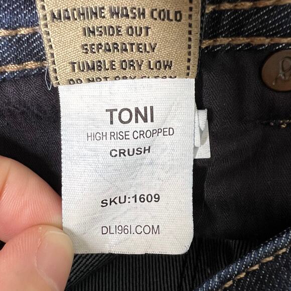DL1961 Toni High Rise Cropped Jeans Dark Wash Crush Womens Size 26 - Picture 11 of 12